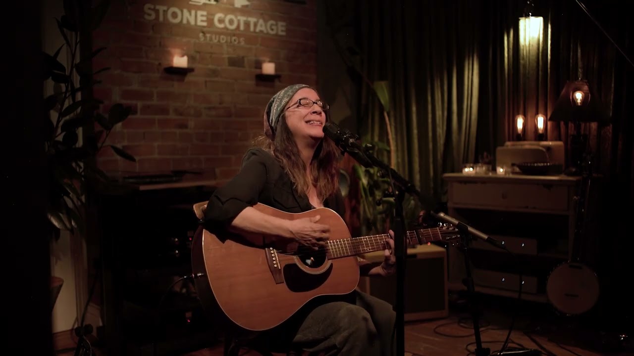 New Shade of Green - Original Song / Mira Devi (Live at Stone Cottage Studio)