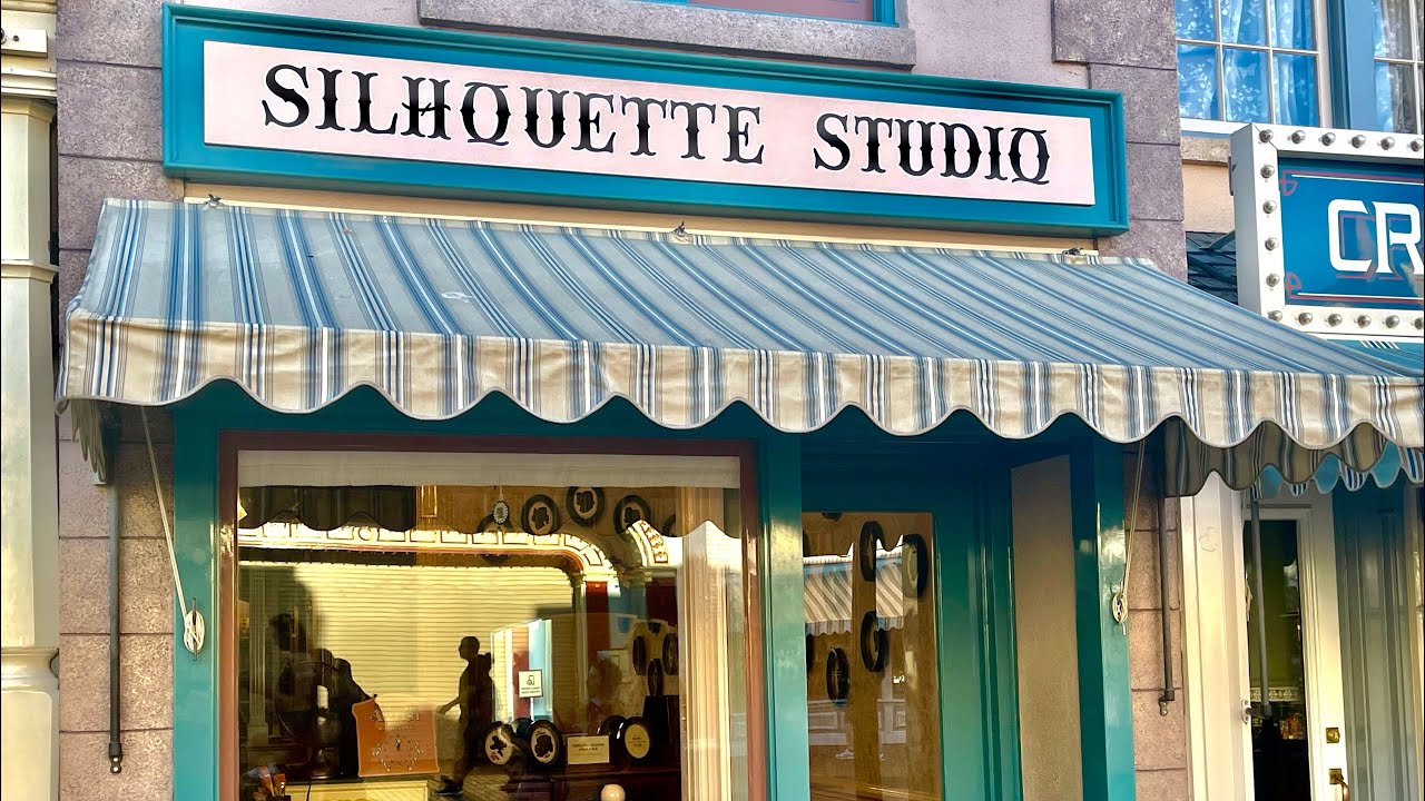 Disneyland - Silhouette Studio has finally reopened! 09/05/2022