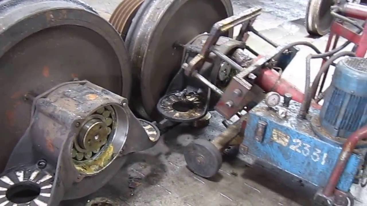 Bearing pull out from Axle of ICF Bogie