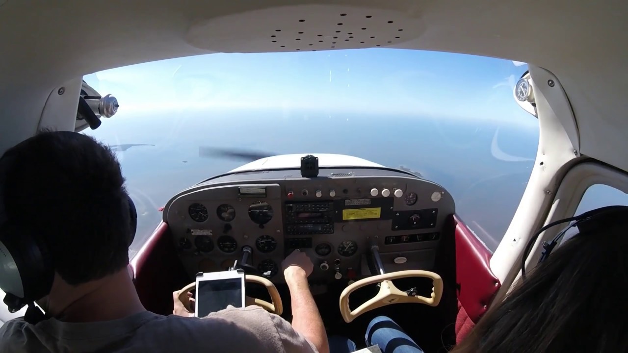 Cessna 172 Approach and Landing into Cedar Key (KCDK)