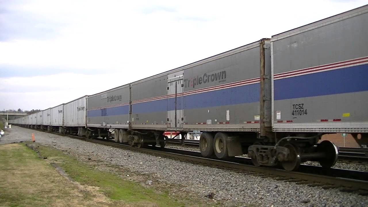 Norfolk Southern 251 Southbound Roadrailer w/ BNSF Leader in Austell,Ga 03-29-2013© (HD)