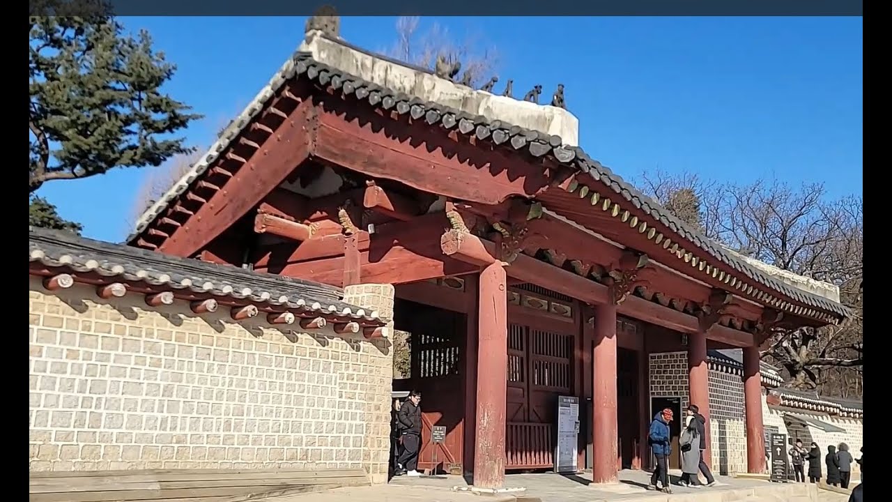 Walking Through Jongno & Gwangjang Market I Seoul Unseen
