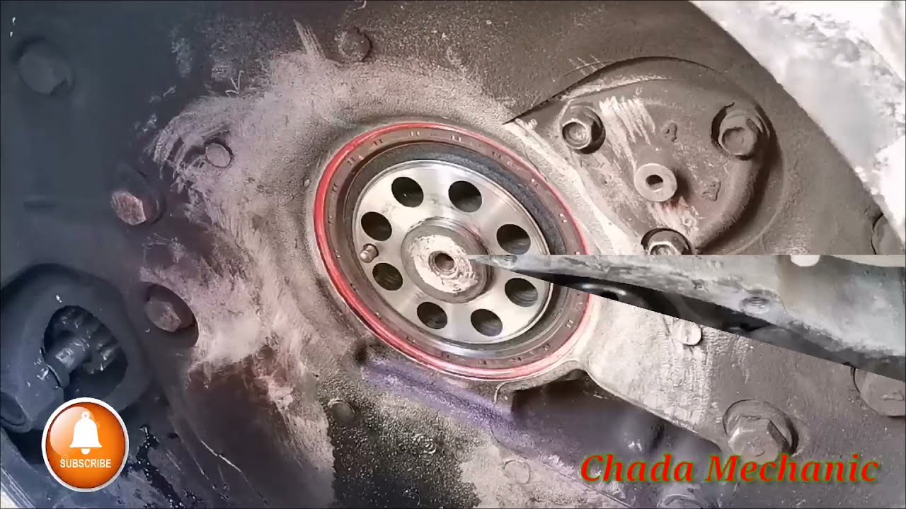 10 PE1 engine (rear crankshaft oil seal) guide to install