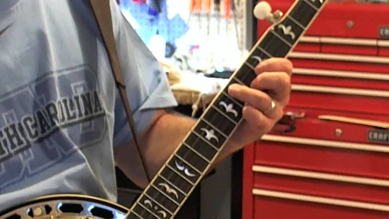 LOTW - Banjo lessons: Pentatonic scales - Three shape outline