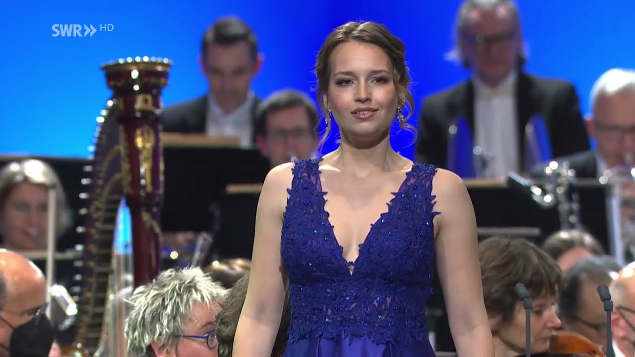 Eva Zalenga - J. Strauss: Die Fledermaus - 