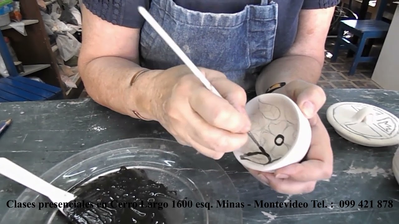 clase 23  DECORACION DE CERAMICA POR TECNICA DE CUERDA SECA