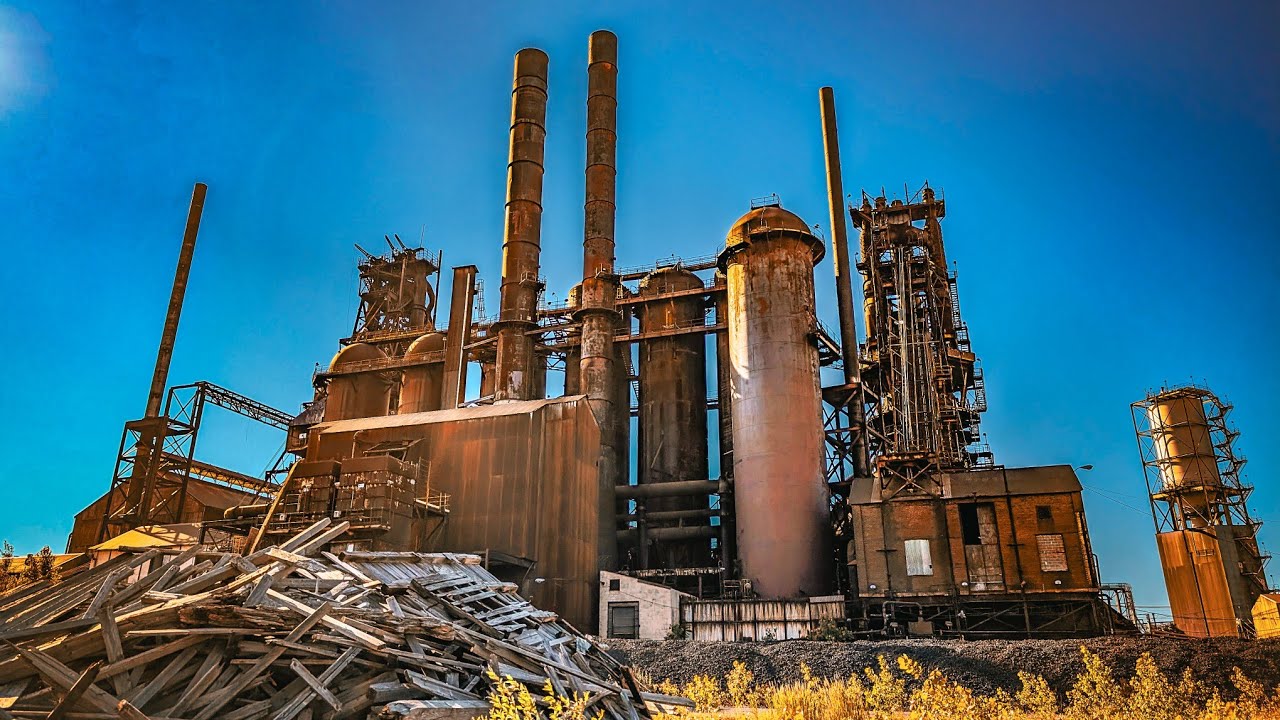 ABANDONED STEEL MILL: Exploring the MASSIVE Blast Furnaces