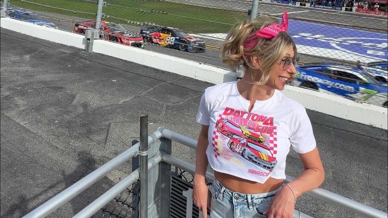 Receiver Says We cant Fit 10 pallets !! And we Go to the 2026 Daytona 500 what an experience!!