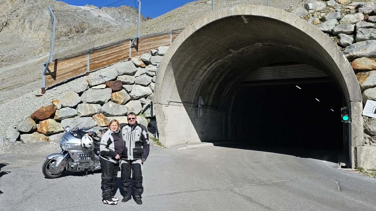 Alpy Dolomity motocyklem 2023 część 1 południowy Tyrol.