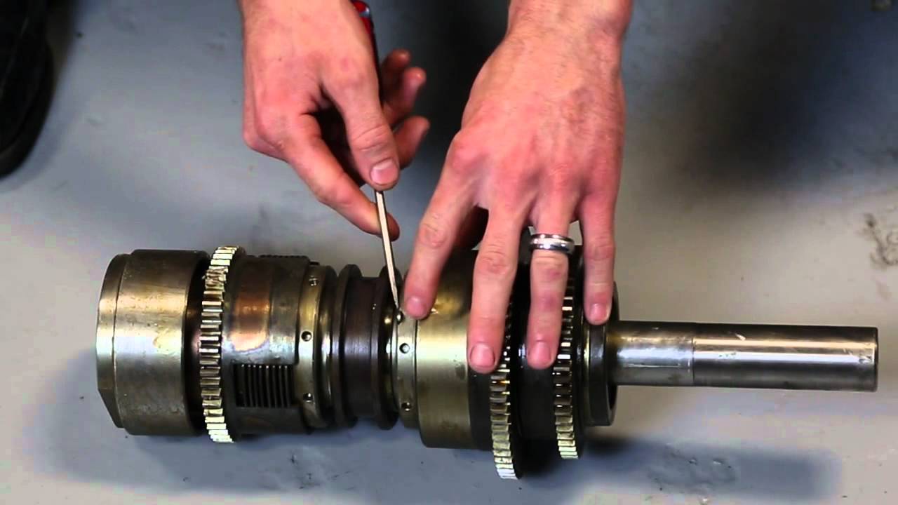 How to Adjust the Clutch on a Summit Metal Lathe
