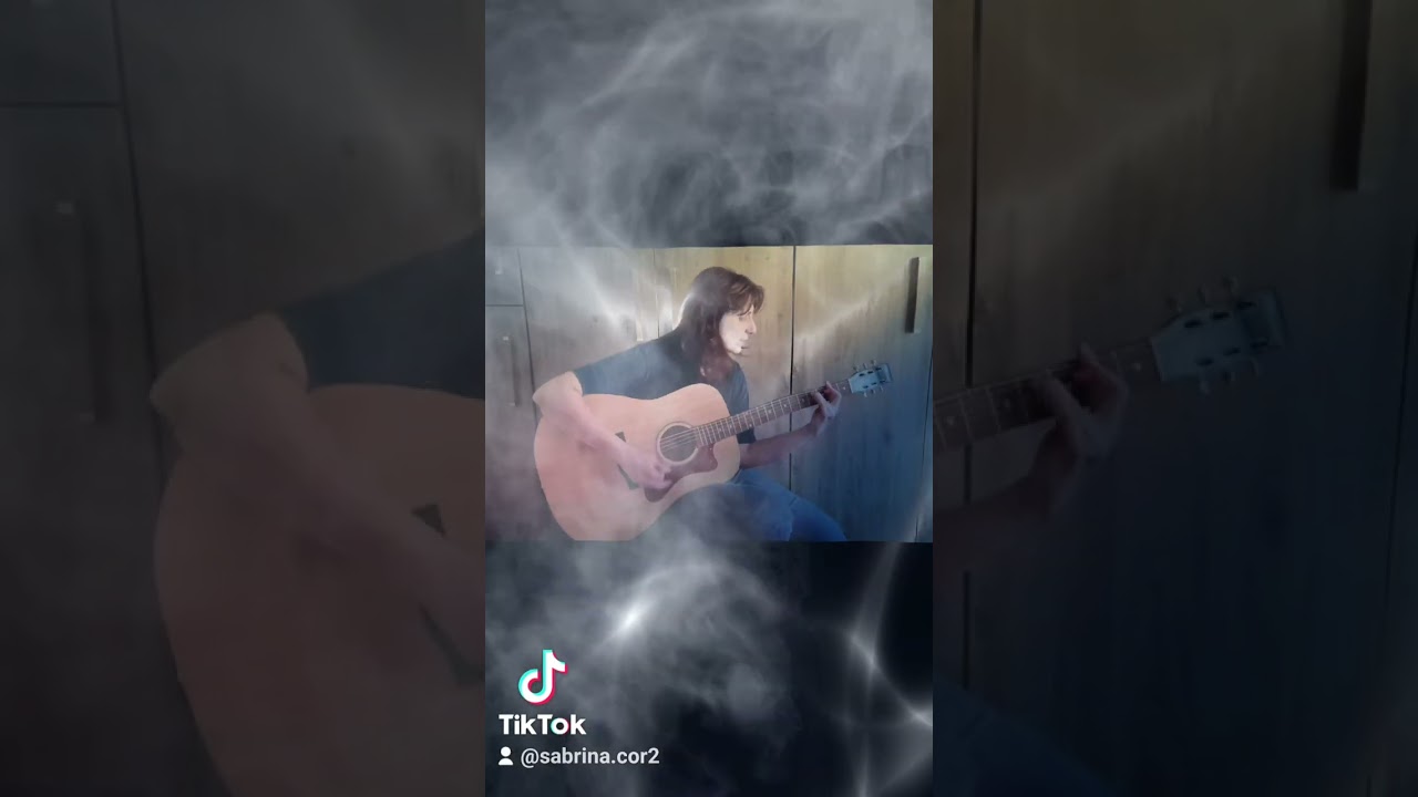 Labyrinth - Elisa Cover Sabrina Cor 