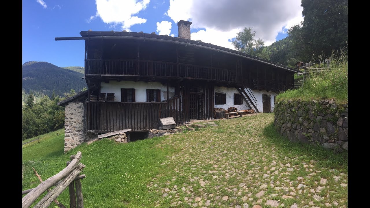 La valle dei #Mocheni: isola culturale e linguistica, nel cuore del Trentino