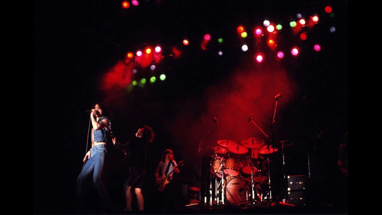 AC/DC live Jaap Edenhal Amsterdam 1979 (Full Concert)