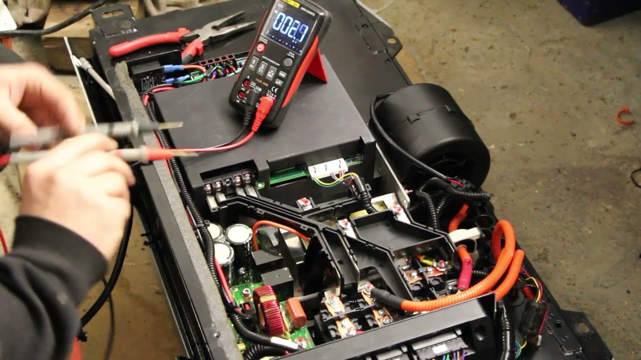 Prius 20 на дополнительных литиевых АКБ (обзор установки). Prius Hymotion L5 Plug-in conversion kit.