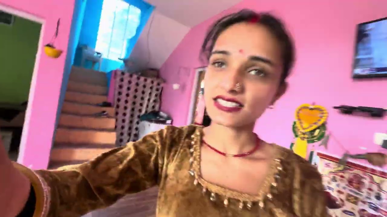 Aarti ne Pati ko lagaya kaam par! 😂 Dekhiye kya haal hua? #FamilyVlog#udhampur#shortvideo #trending 