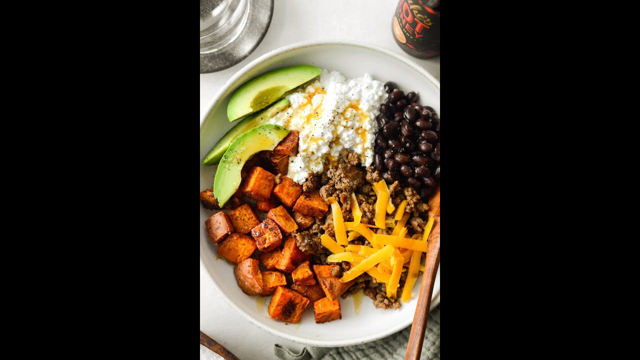This High-Protein Beef Bowl Keeps Me Full for Hours (Hot Honey Finish)
