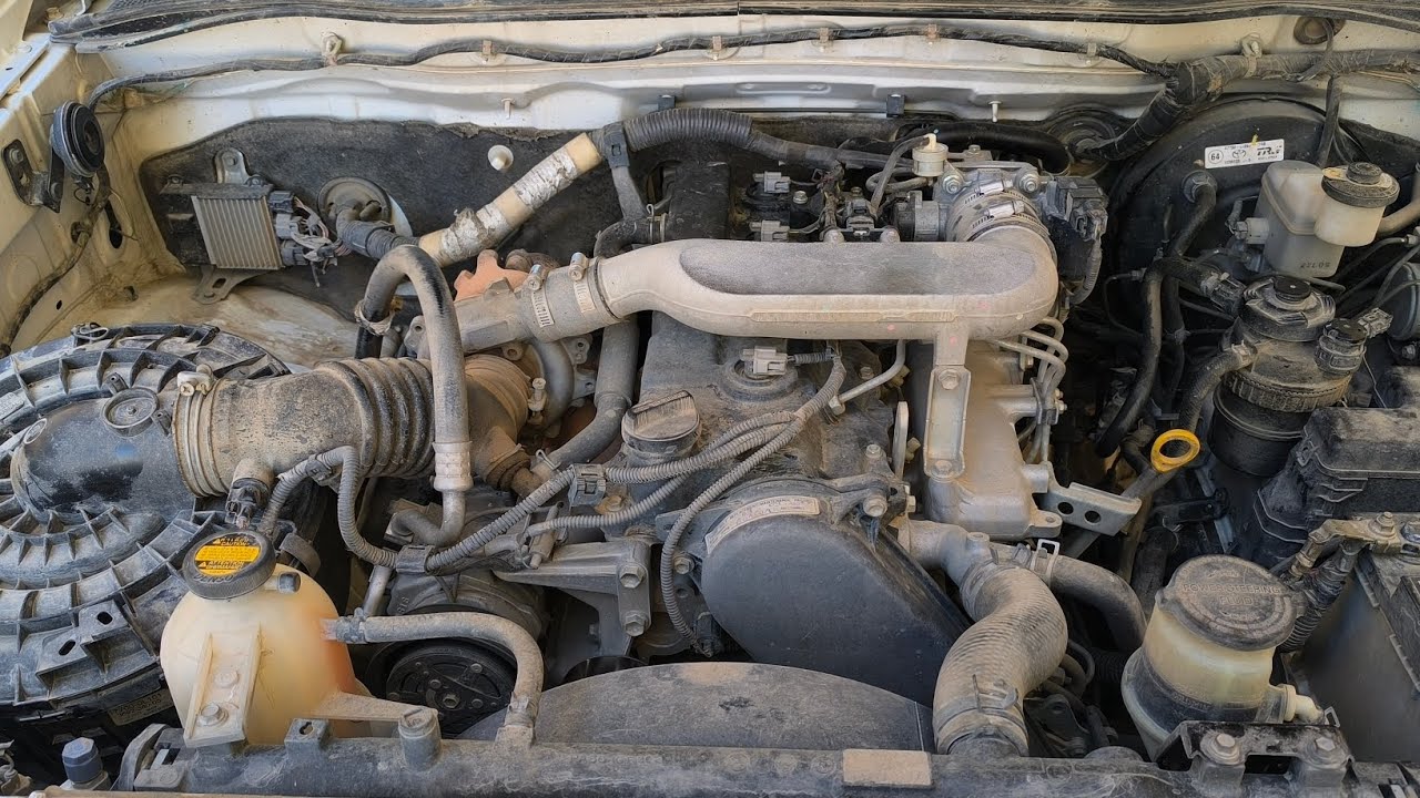 ما رأيك في صوت محرك تويوتا هايلكس D4D؟Toyota Hilux Diesel