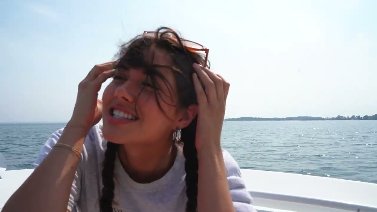 Kate Peytavin on tour with Dope Lemon VLOG