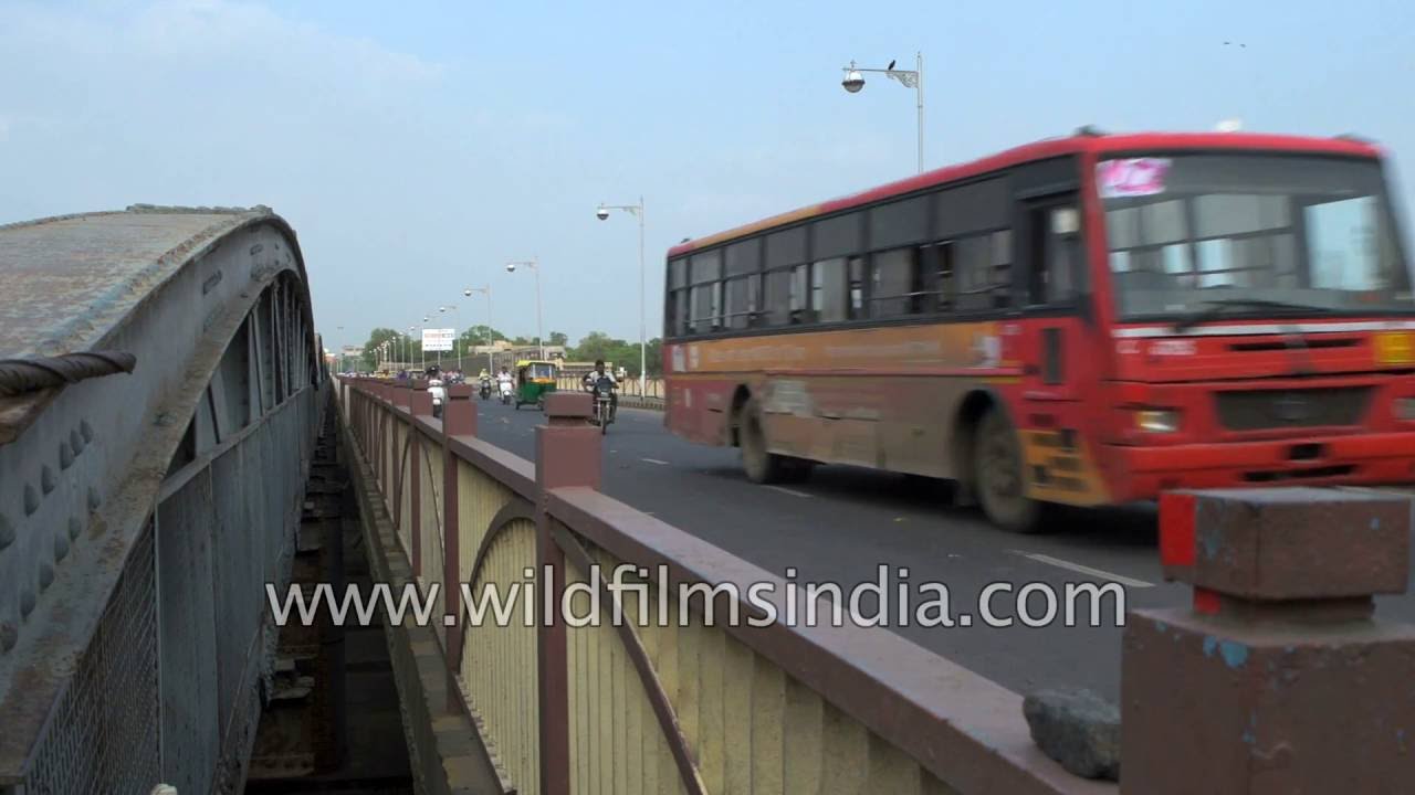 Ellis Bridge in Ahmedabad, Gujarat