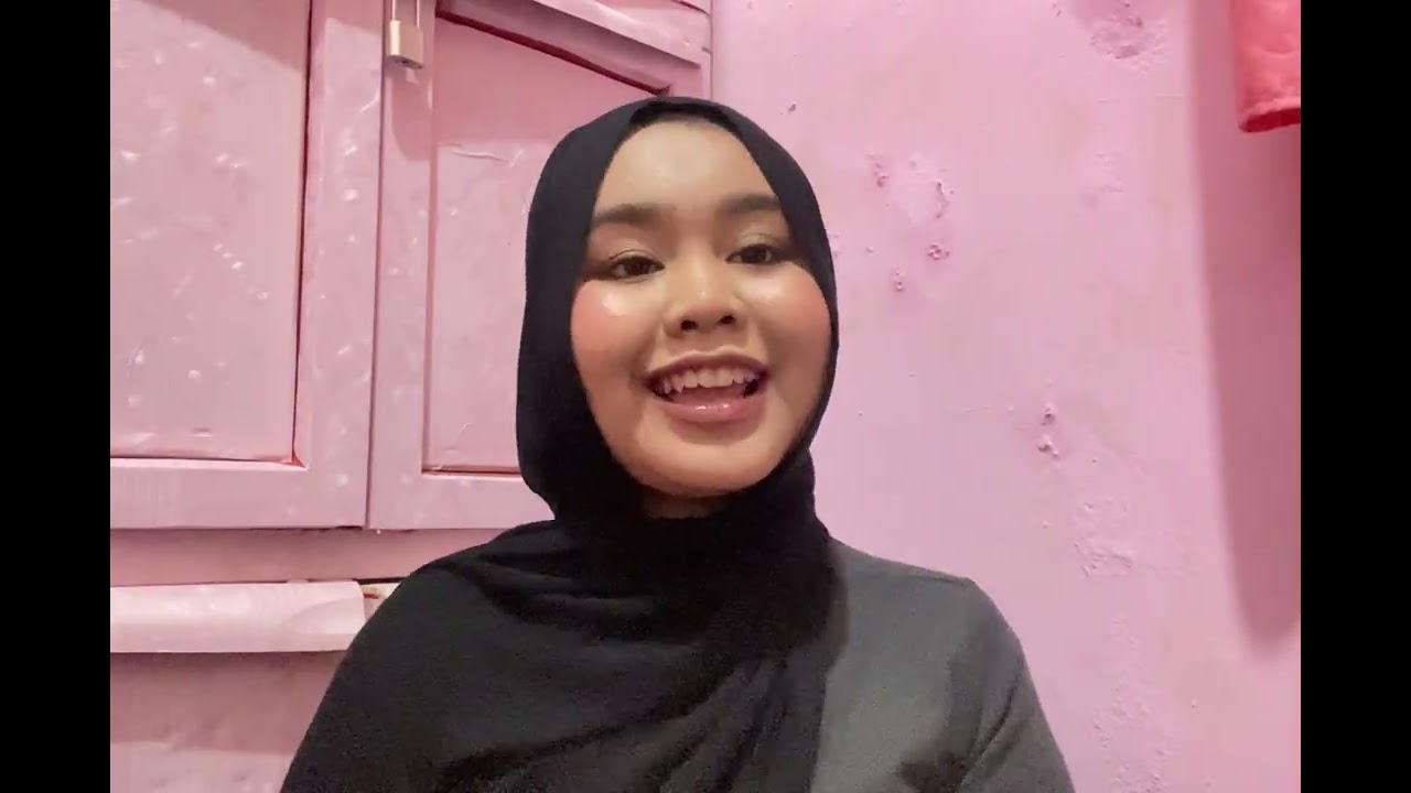 Menjelaskan definisi, ruang lingkup, objek kajian serta tokoh sosiologi dan antropologi