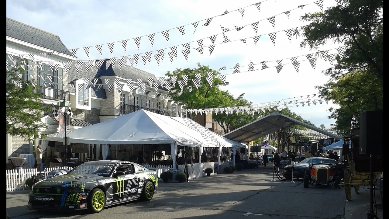 Racing for Kids Detroit - Wahl Tents