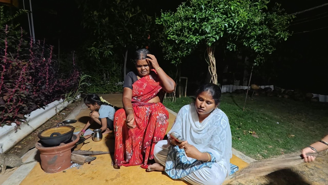 கால வெட்டி கட்டி 10 நாள் ஆச்சுங்க இன்னைக்குத்தான் அதுக்கு நேரம் வந்துருக்கு  | #indiakutty