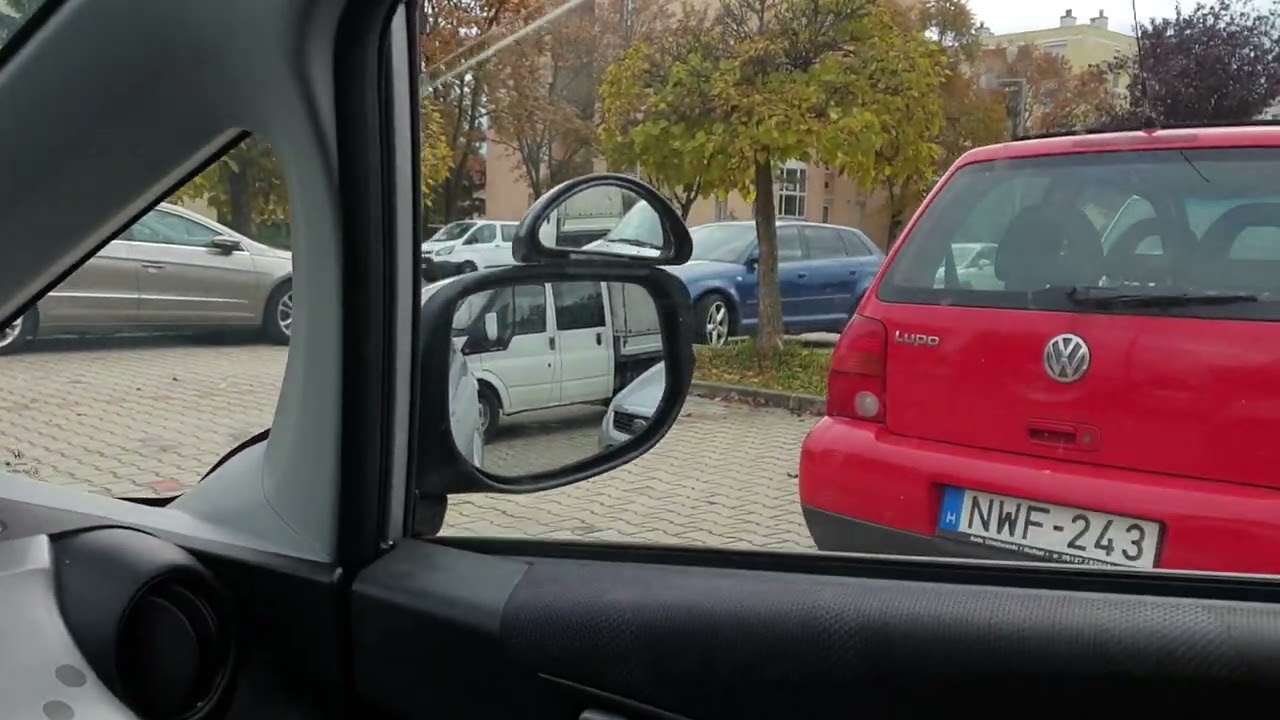 Merőleges parkolás (90°) jobbra hátra