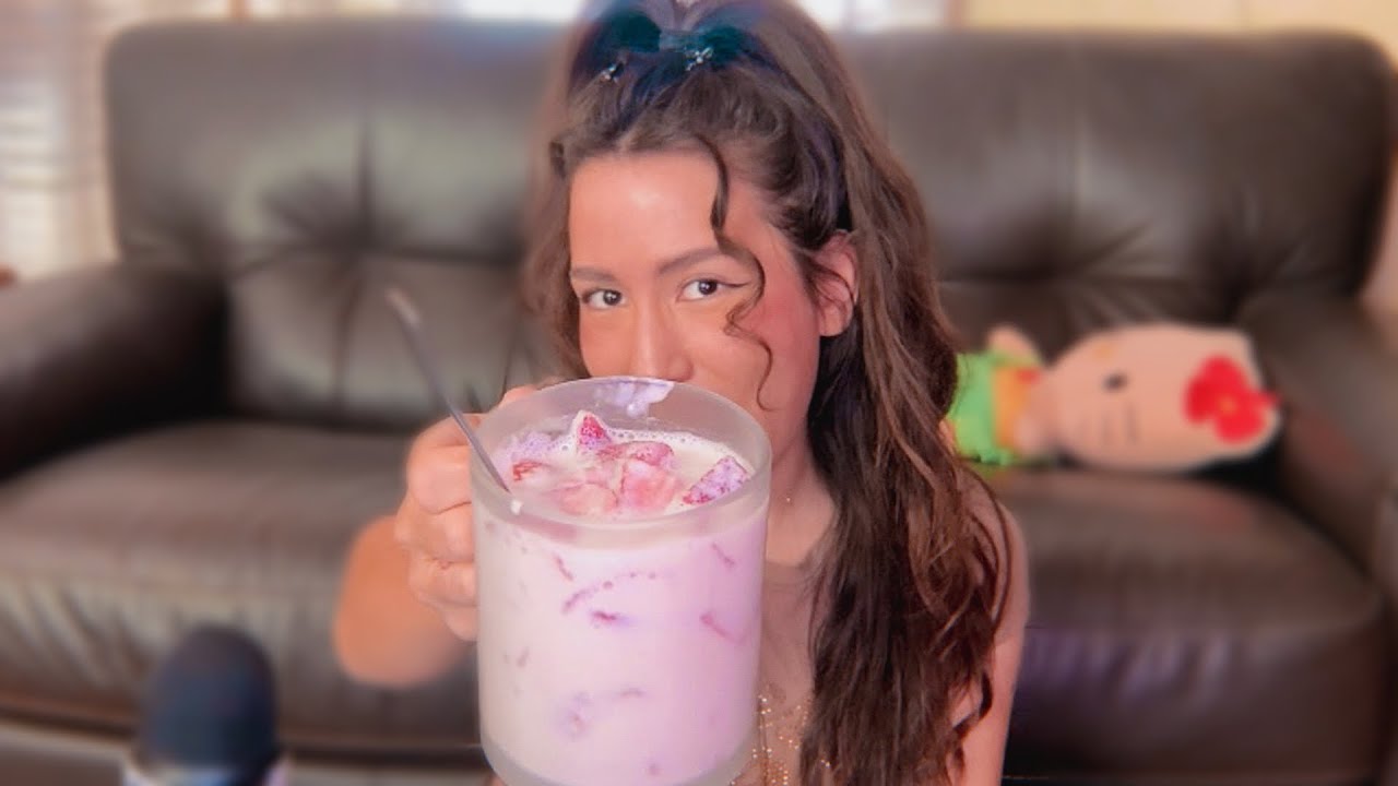ASMR comiendo fresas con crema 🍓 | Boys over flowers