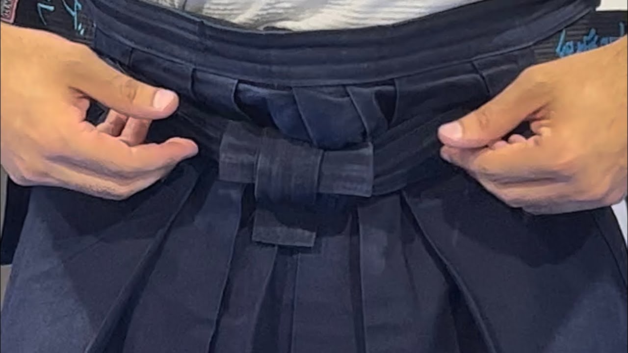 Cómo hacer nudo de la hakama