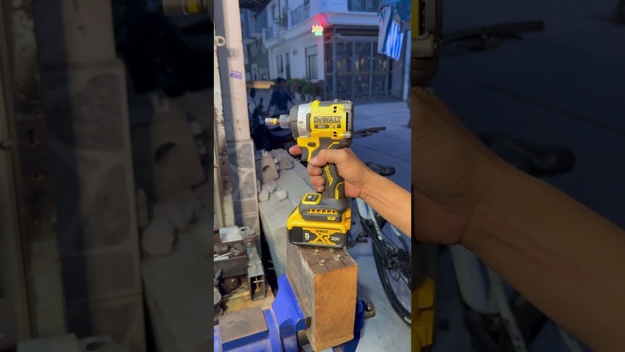 Testing the working time of brushless screwdrivers