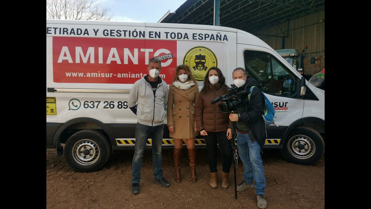 Reportaje sobre las enfermedades del amianto y el desamiantado de una nave en TVE.