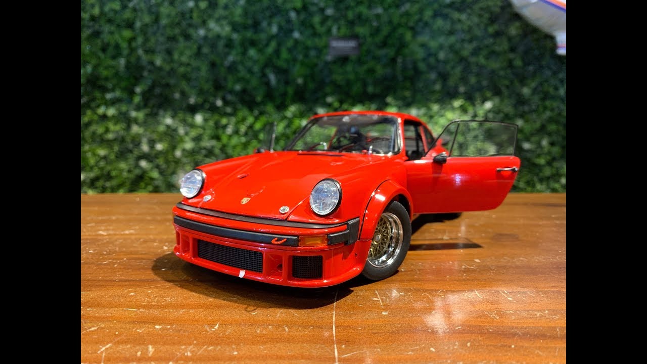 1/18 Schuco Porsche 934 RSR 1976 450033900