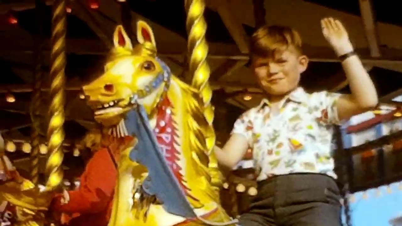 Gt. Yarmouth in the 1960's.  Ralph's cine films.
