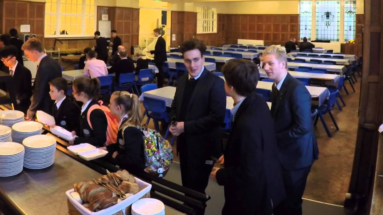 Lunchtime at Kingsley school Bideford - timelapse.
