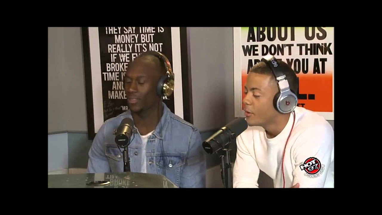 Nico & Vinz freestyle in three different languages