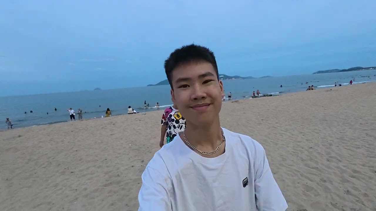 Nha Trang Bãi biển Tháp Trầm Hương TP 10 6 2025 p4