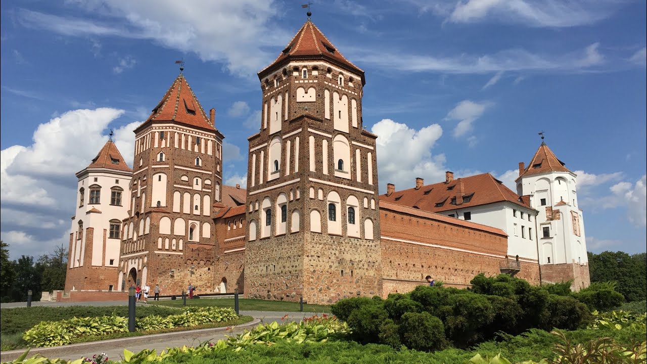 Mir castle (Мирский замок), Belarus (UNESCO), 2019 - Have a look inside!