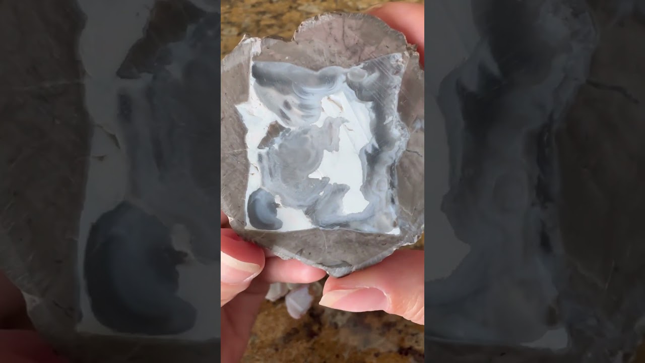 Learn how a #Thunderegg forms ￼ part for my short series #geology #crystals ￼ #didyouknow