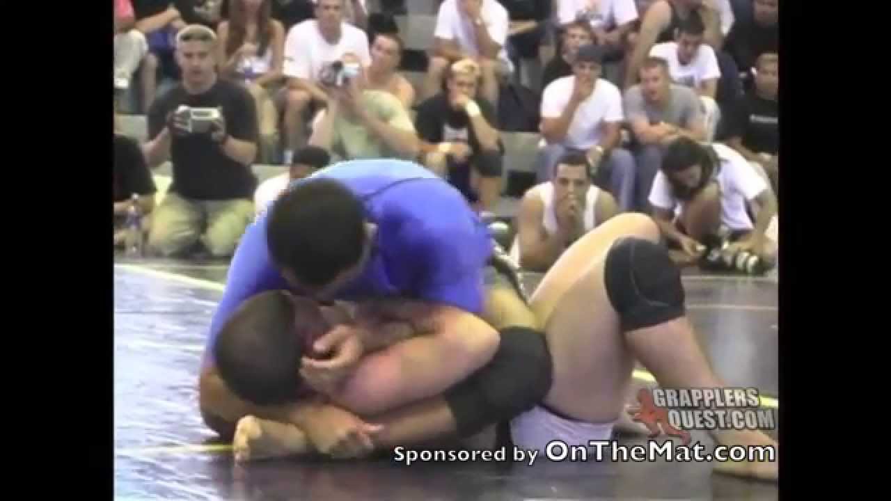 LiveGrappling.com - Супербой Би Джей Пенна против Майка Кардосо. Лучшие моменты на турнире Grappl...