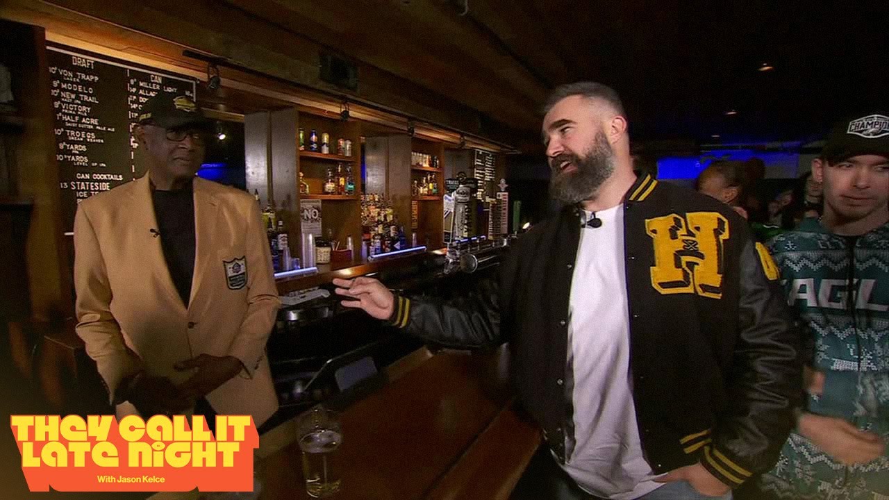Harold Carmichael works the bar for They Call It Late Night with Jason Kelce 👀