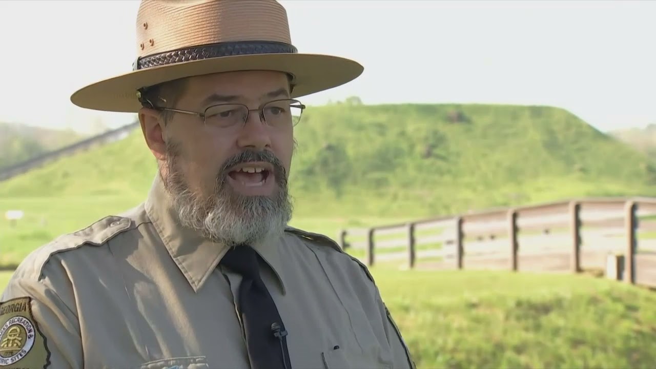 3 In Your Town: Etowah Indian Mounds
