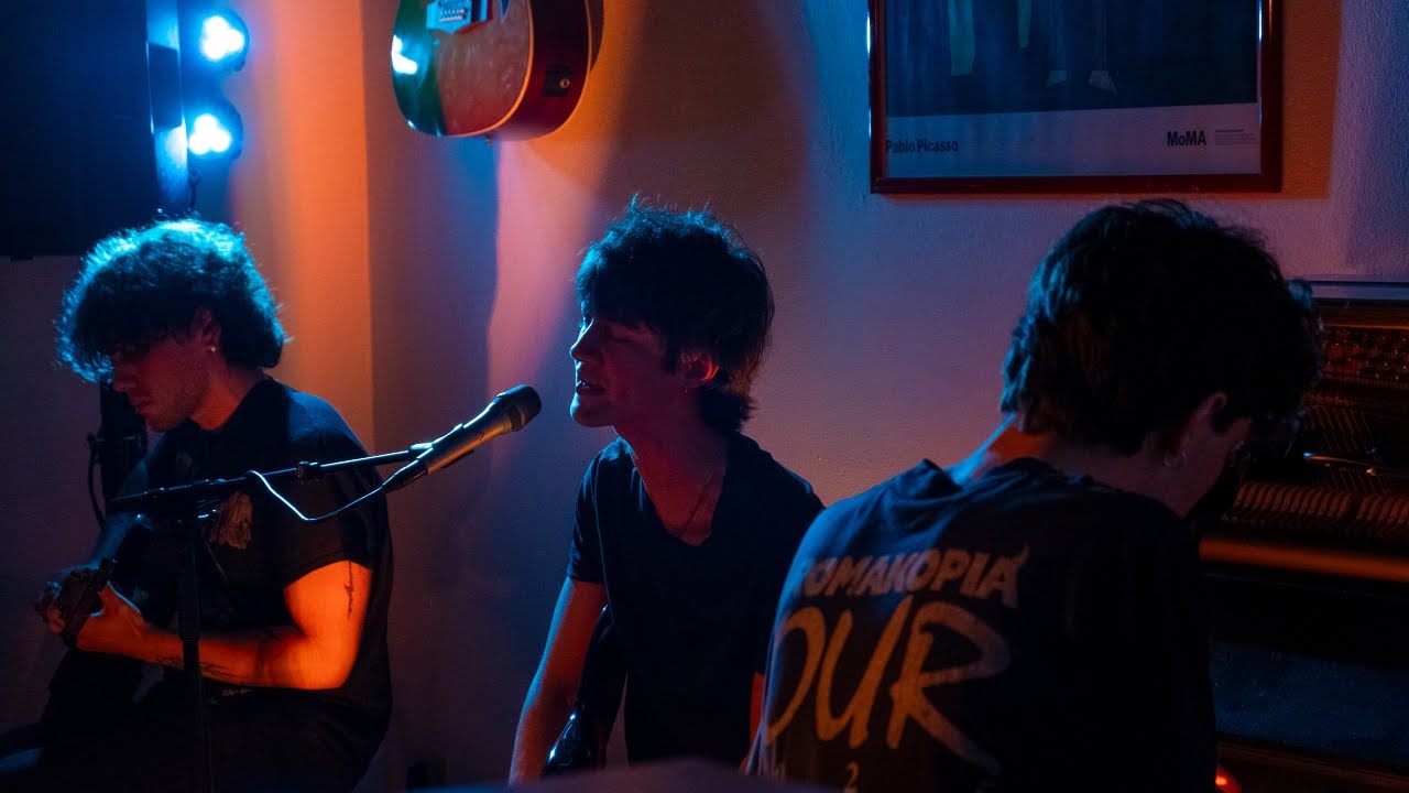 IL SALOTTO DELLA MUZIC ITALIEN | CALEDUNE