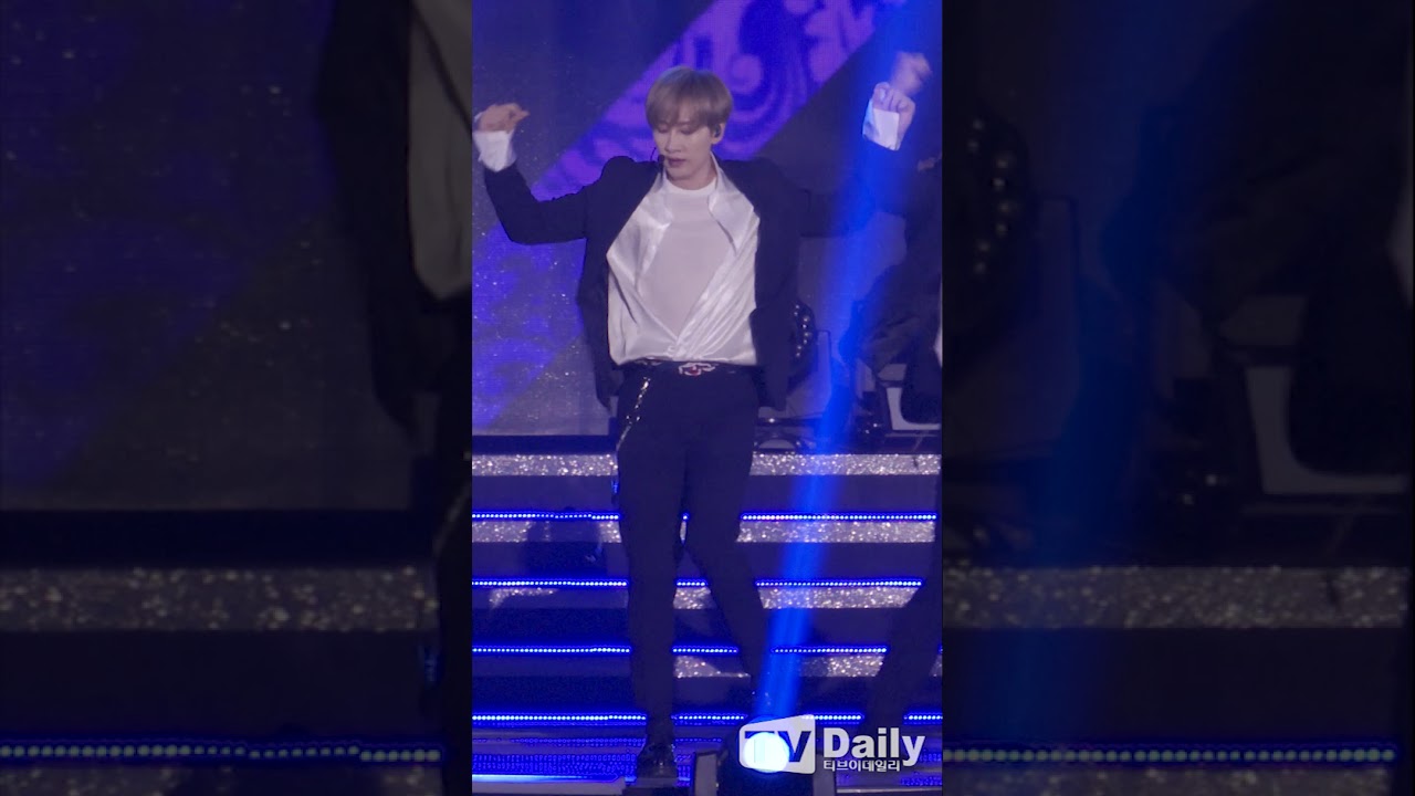 [TD직캠] 슈퍼주니어 은혁(Super Junior EUNHYUK), 이 연차에 이렇게 춤 잘추는 아이돌은 없다! ‘Black Suit’