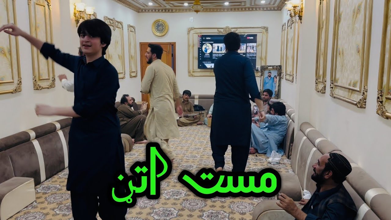 Pashto Mast Attani Song || By Baqi Qarabaghi Rasa Se Mashallah Der Walikam 2025 Farhad Hamza Attan 😍