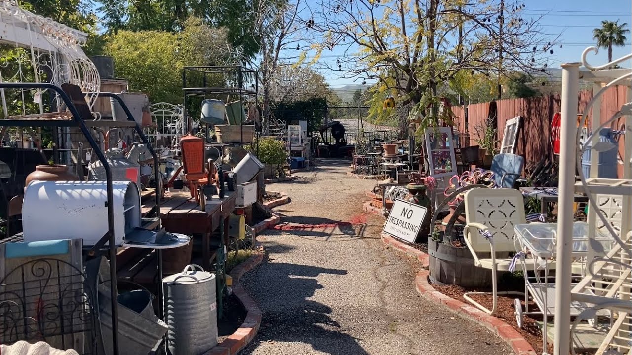Vintage Shopping for the Garden, Building Another Trellis