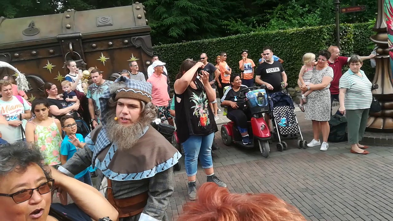 Bonte stoet Efteling Negen pleinen festijn 7 juli 2018