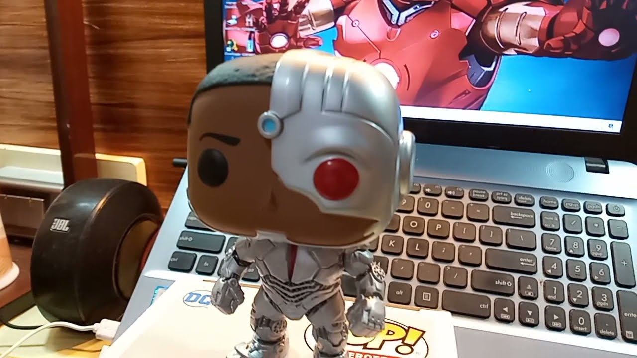 Justice League Cyborg Funko Pop
