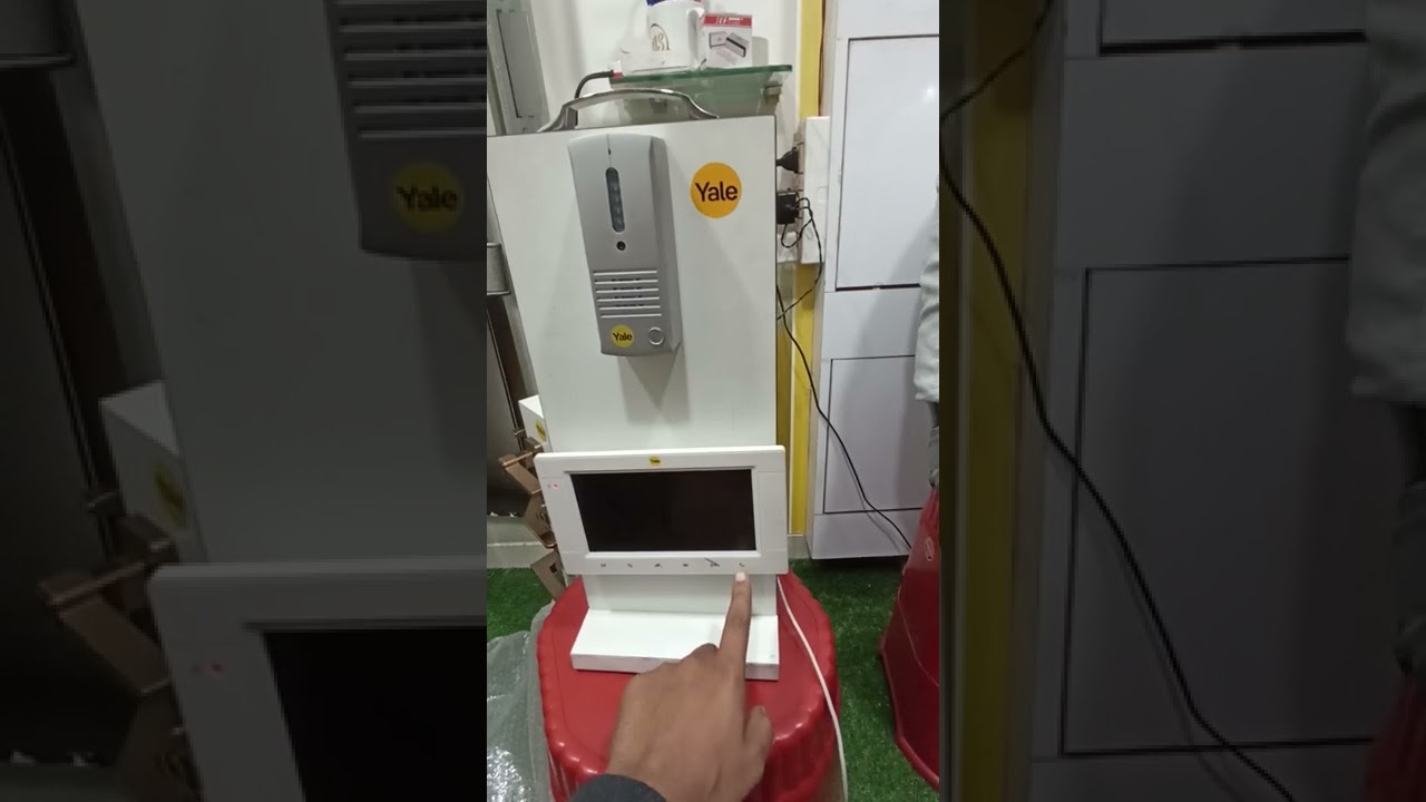 Video door phone(VDP) yale company for main door 🚪please follow and subscribe..