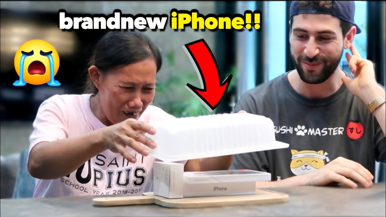 PRANKING MY YAYA & SURPRISING HER WITH IPHONE!! Heartfelt Reaction *BIG TIME na si Ate Annie* 😇🇵🇭