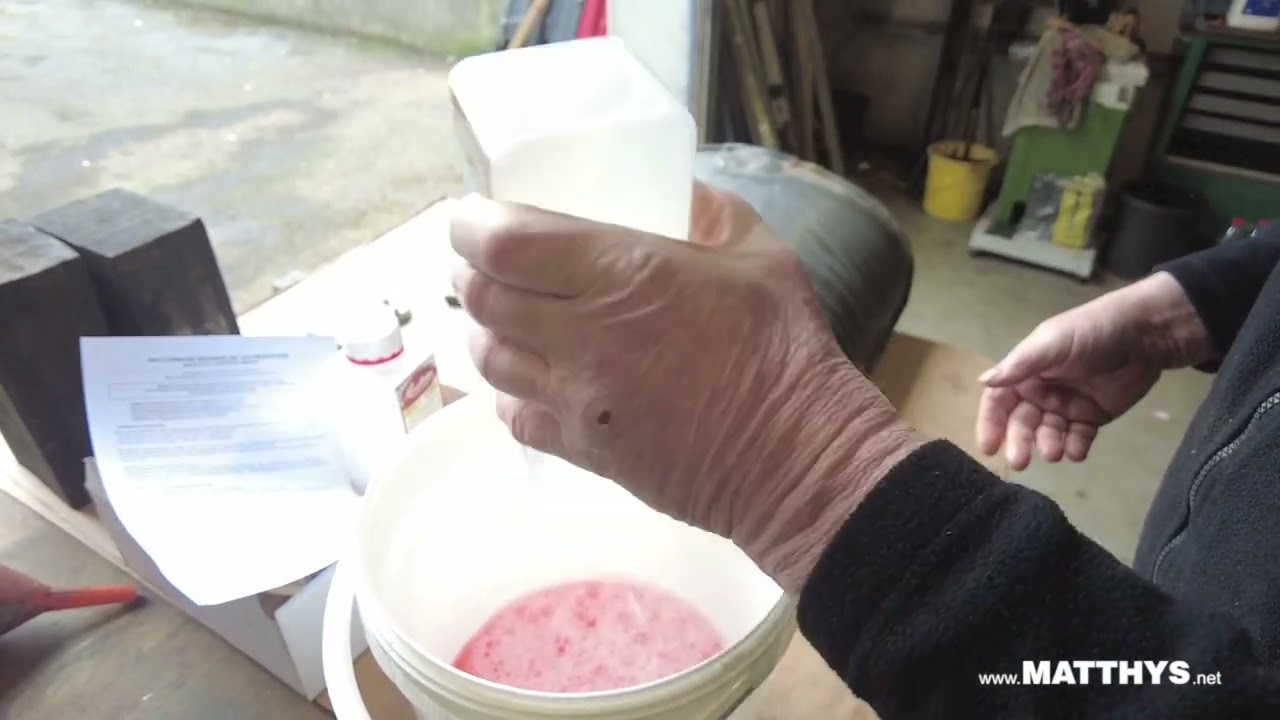 Benzinetank ontroesten met Restom
